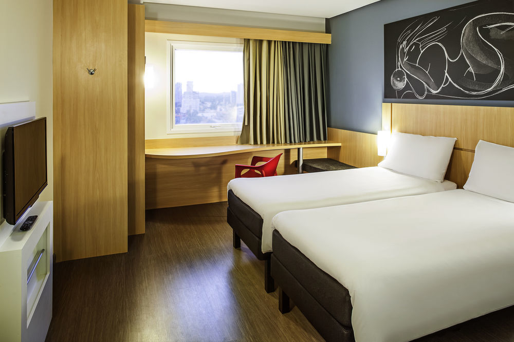 B&B Hotel Amiens Centre Cathedrale מראה חיצוני תמונה